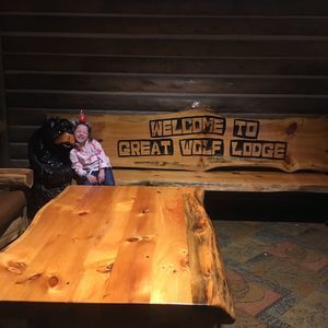 Meet your Posher, Alexandra